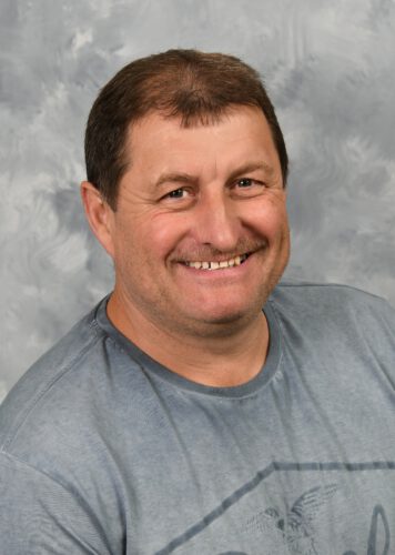 Hausmeister Herr Cumpanas